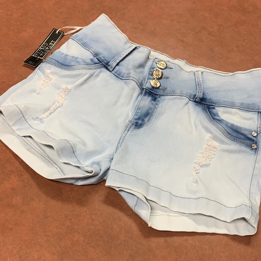 Silver Diva Columbian shorts